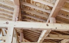 建築途中の注文住宅 かすがい